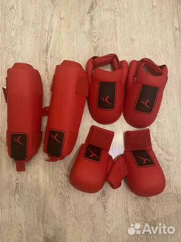 Защита голени перчатки