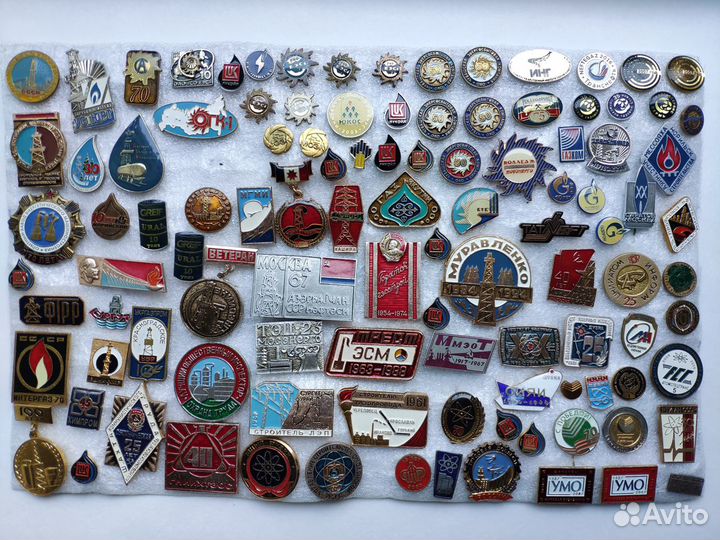 Значки Энергетика, Строительство и финансы