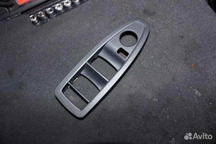 Накладка/рамка стеклоподъемника bmw f30