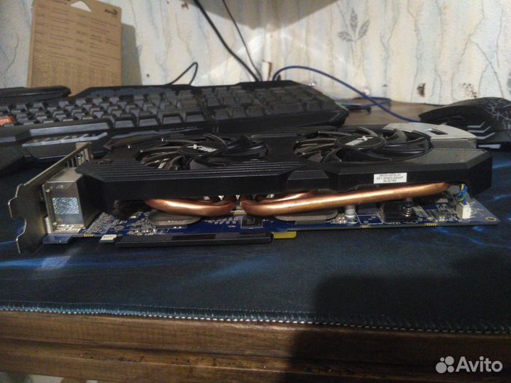 Видеокарта Saphire HD7950 3Gb DDR5 with Boost