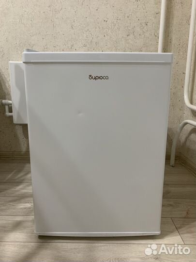 Холодильник Бирюса