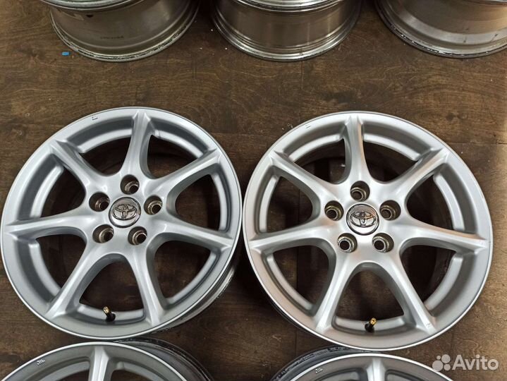Диски 17 5х114,3 оригинал Тойота из Японии