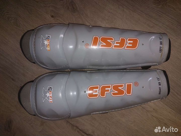 Щитки и коньки 38 размер