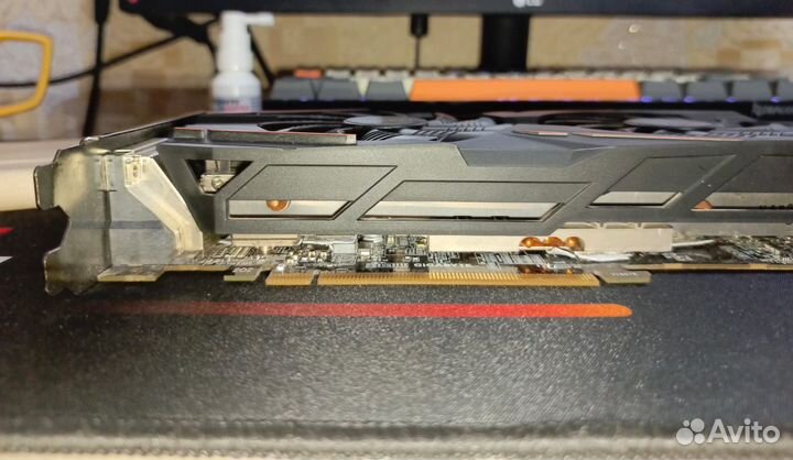 Продаю видеокарту gigabyte amd radeon rx 580 gamin