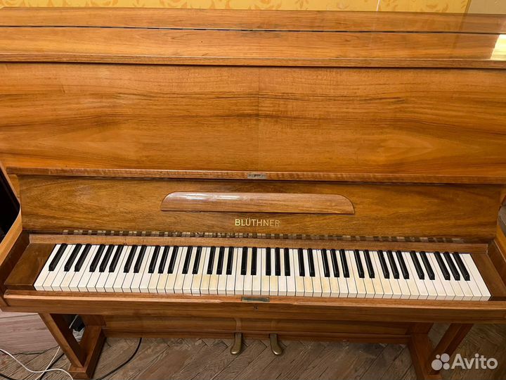 Пианино Blüthner