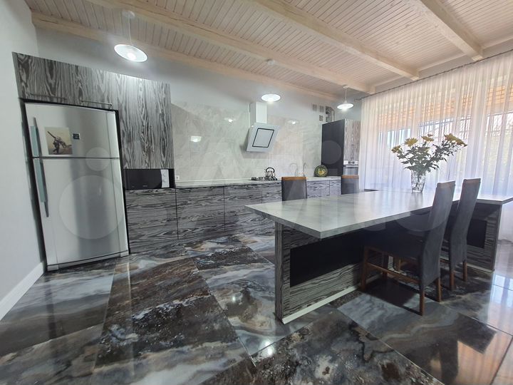 Дом 150 м² на участке 6 сот.