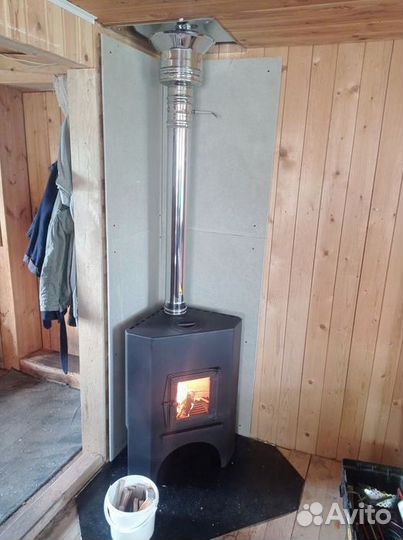 Печь камин на дровах