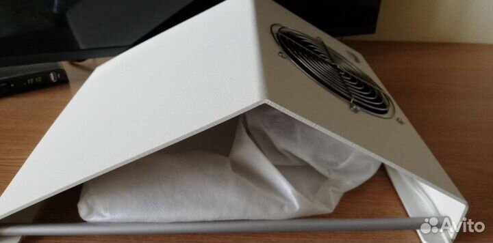 Вытяжка для маникюра