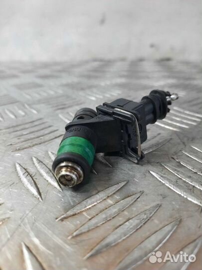 Форсунка Renault Scenic минивен 2.0 F4R770 2007