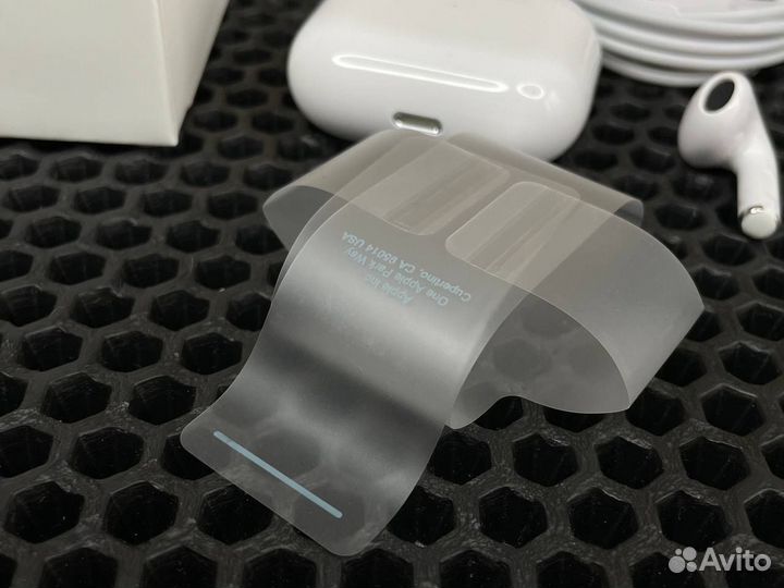 Беспроводные наушники apple airpods 3