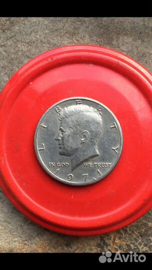 Продаю монету