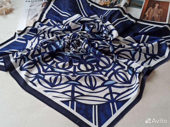 Платок Шелковый Loro Piano яркий новый