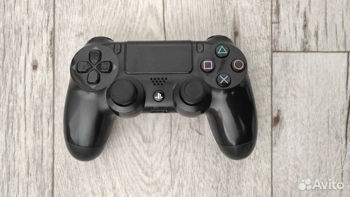 Геймпад / джойстик Sony PS4