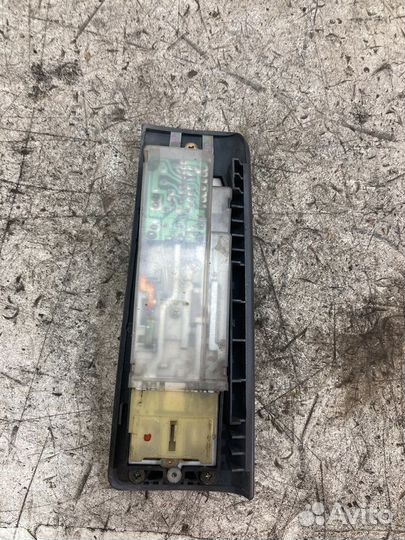 Блок управления стеклоподъемниками Mitsubishi Char