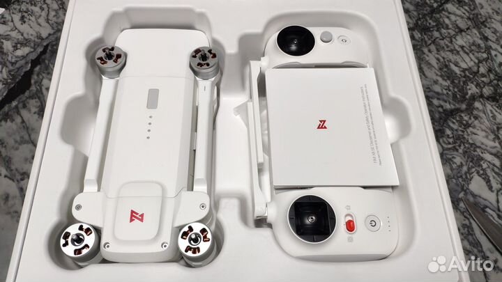 Квадрокоптер с камерой Xiaomi Fimi X8 SE 2022