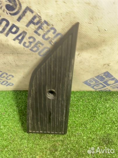 Подставка под ногу Ford Fusion хэтчбек 1.6 fyja