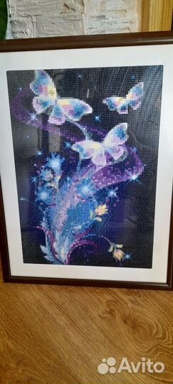 Картины готовые в стиле алмазный вышивки