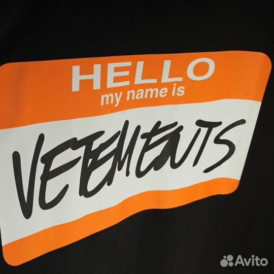 Футболка vetements hello my name is черная