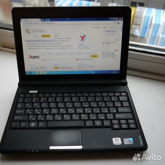 Продам нетбук Lenovo