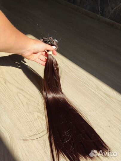 Волосы на заколках искусственные