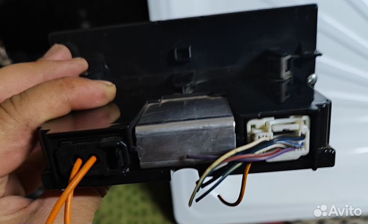 Дисплей Volvo s40 2008