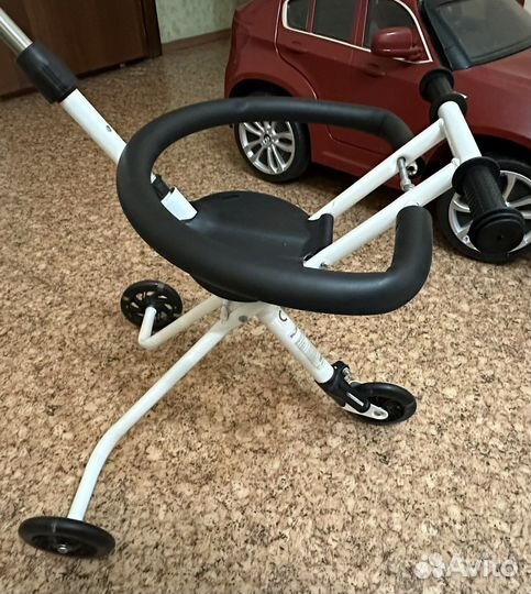 Прогулочная коляска(велик)