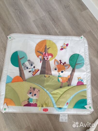 Мобиль, развивающий коврик, дуга с подвесами