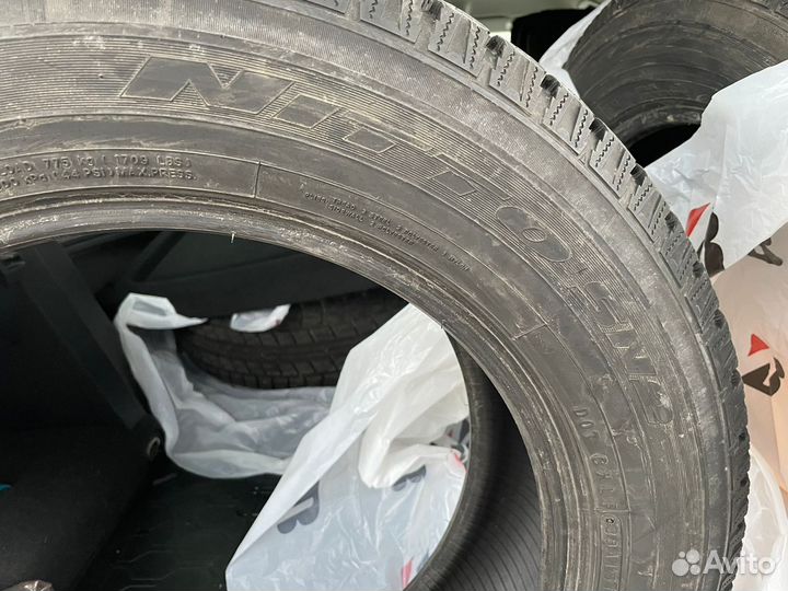 Nitto SN 2 Winter 215/65 R17