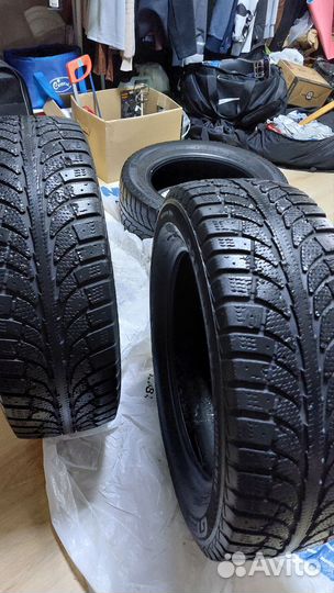 GT Radial Champiro IcePro 225/60 R17