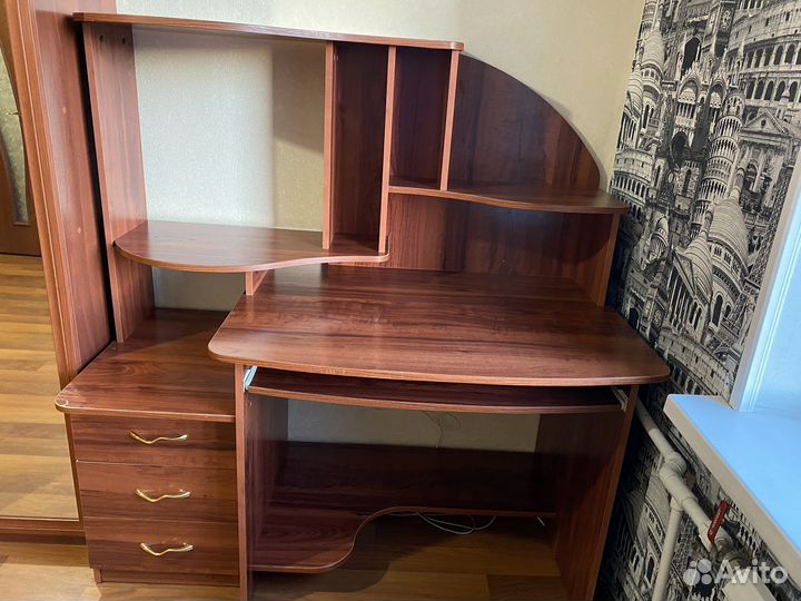 Компьютерный стол бу