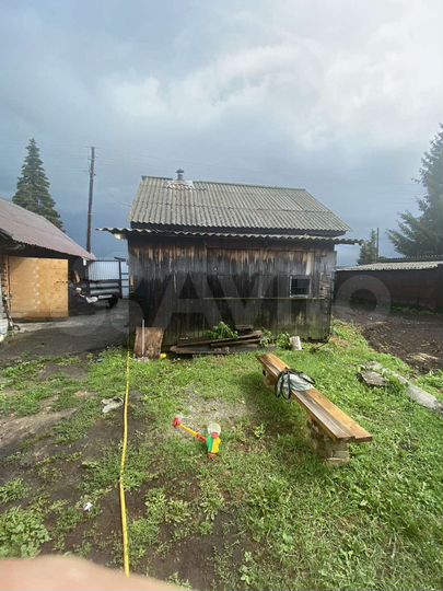 Дом 30 м² на участке 10 сот.