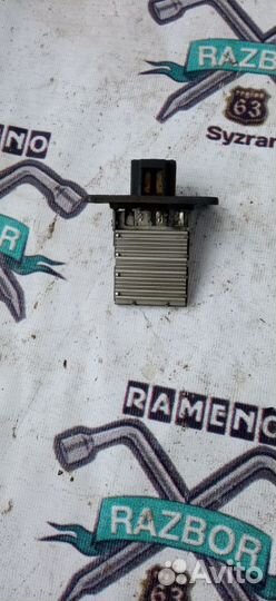 Реостат печки Hyundai Elantra HD