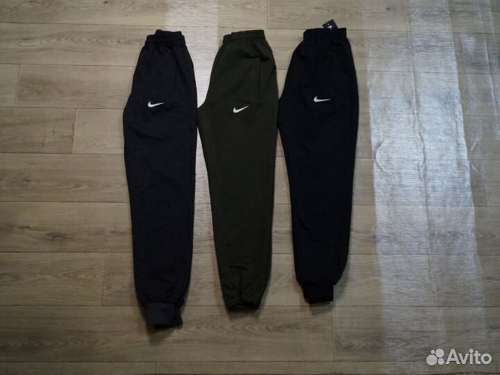 Спортивные штаны Nike мужские