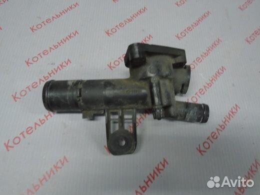 Nissan 11060-00Q0S Термостат