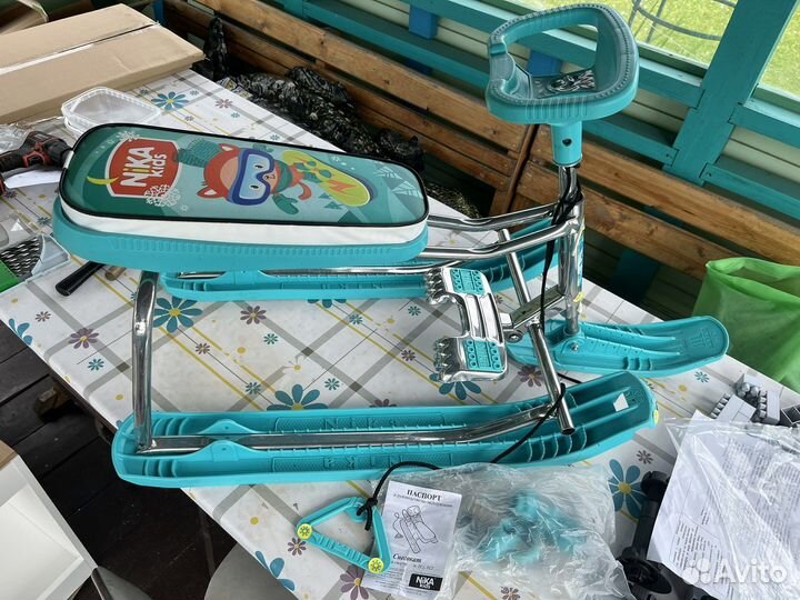 Детский снегокат новый