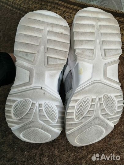 Кроссовки 38 размер