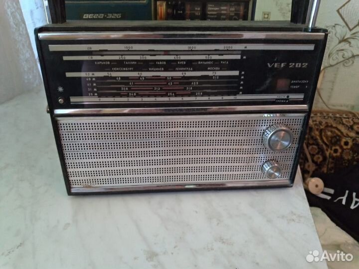 Радиоприемник VEF 202 СССР