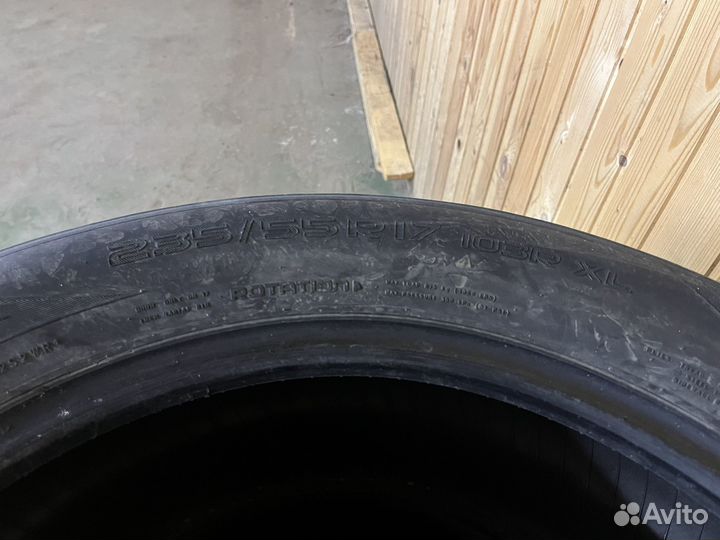 Nokian Tyres Hakkapeliitta R2 235/55 R17 103R