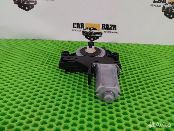 Моторчик стеклоподъемника передний левый L