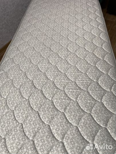 Матрас Hilding line 90х190