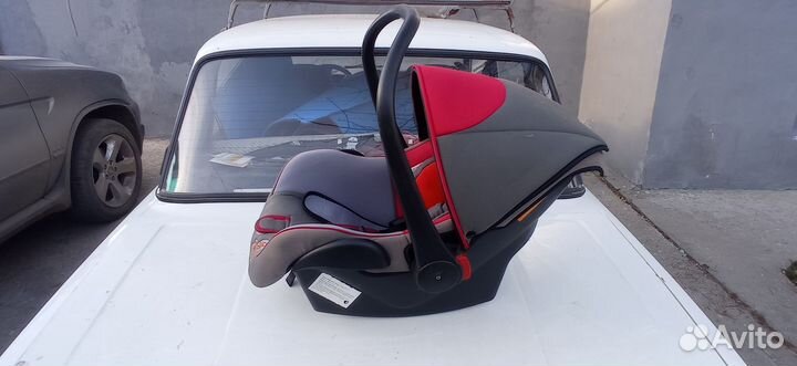 Детское автокресло от 0 до 13 кг