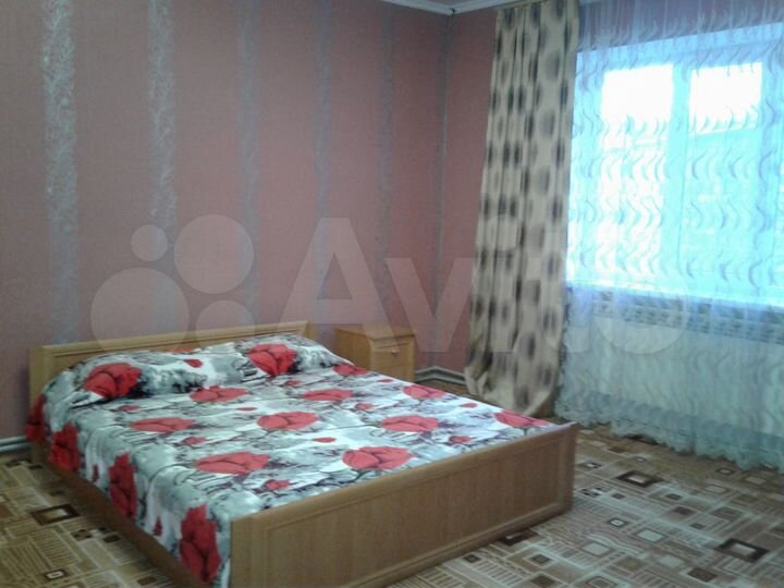 Дом 192 м² на участке 5 сот.