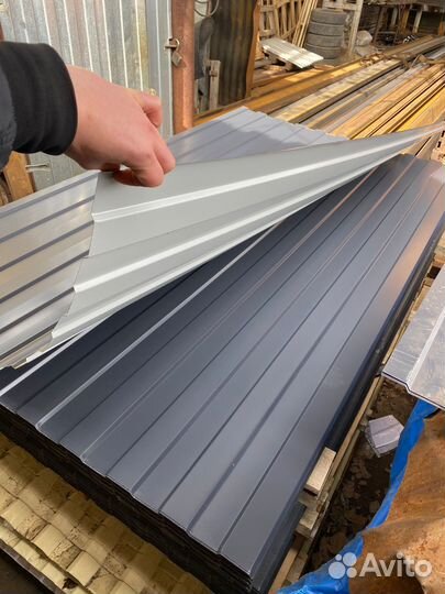 Профнастил профлист коричневый 0.35мм С-8