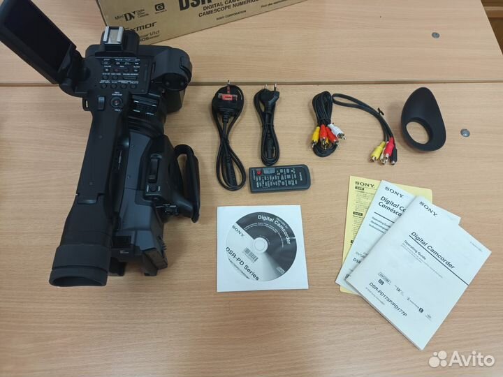 Видеокамера sony