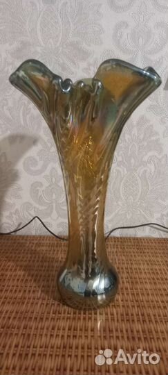 Ваза стекляная для цветов