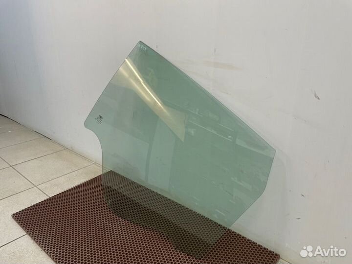 Стекло двери заднее левое LADA X-Ray Cross