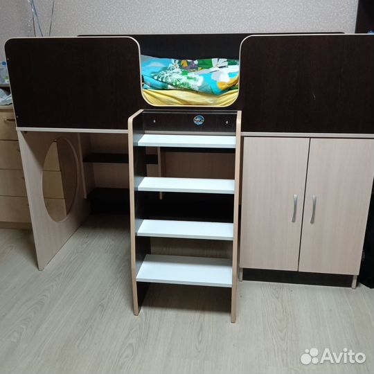 Кровать чердак