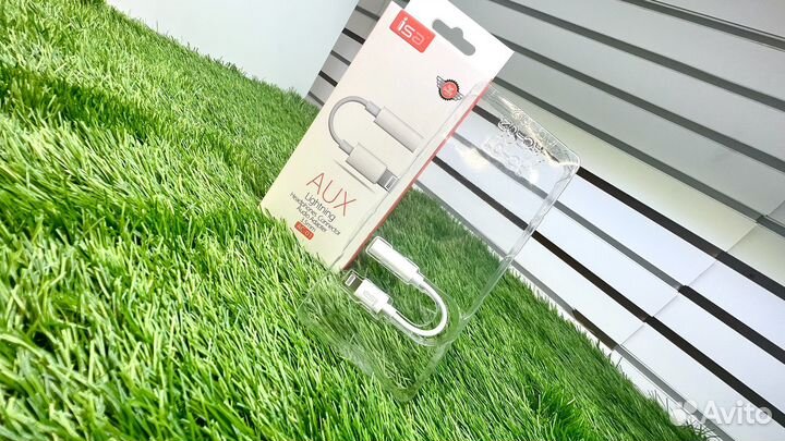 Переходник Lightning to AUX 3.5мм