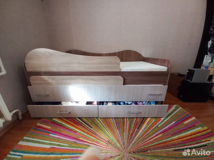 Двухъярусная кровать бу