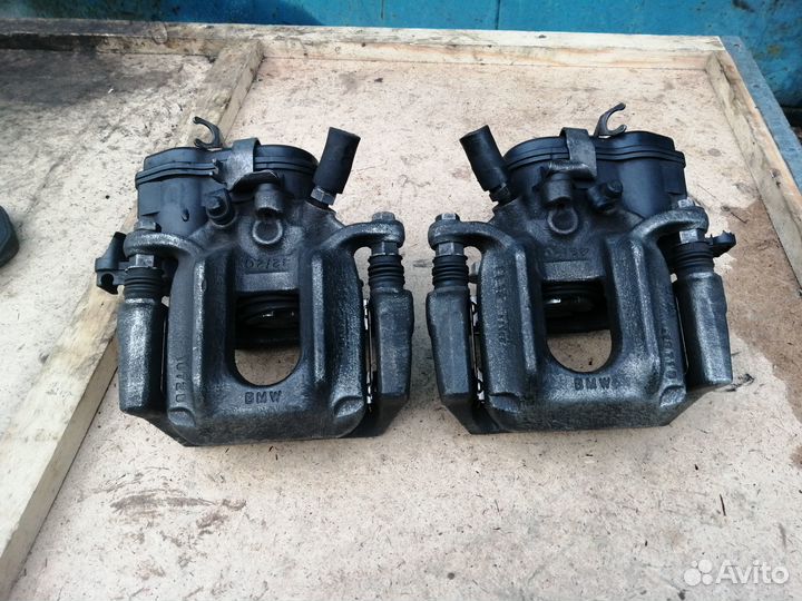 Суппорт тормозной задний BMW X4 F26 X3 F25